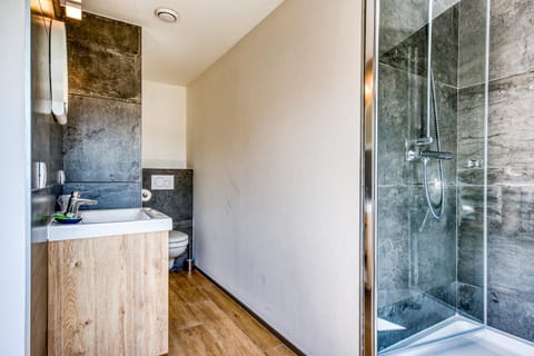 HOTEL L'AVENUE Hotel in Wallonia, Belgium