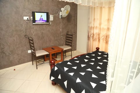 Harts Motel Bed and Breakfast in Kampala