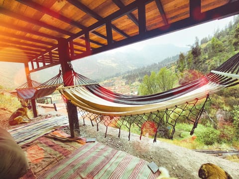 Wolf Totem Lux Backpacker Villa Hostel in Pisac