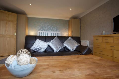 Highridge Apartment Apartment in England