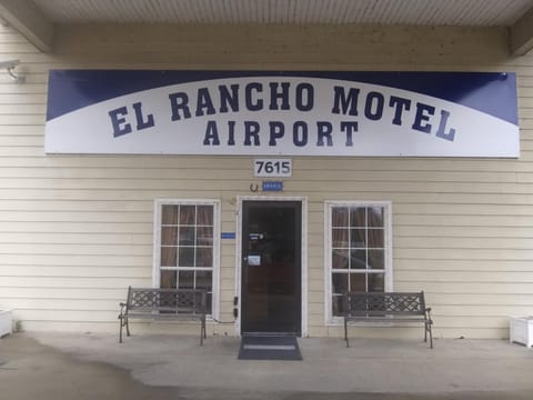 El Rancho Motel Hotel in Little Rock