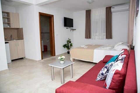 Apartments Nino Skadar lake Apartment in Podgorica Municipality, Montenegro