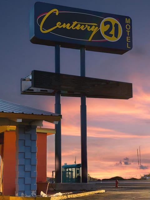 Property logo or sign, Sunset