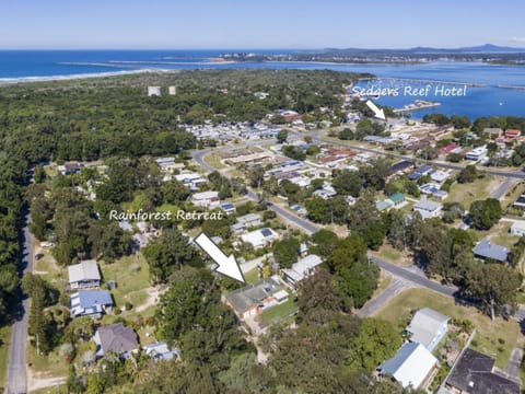 Rainforest Retreat House in Iluka