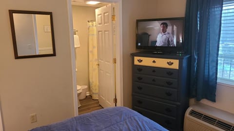 TV and multimedia, Bedroom