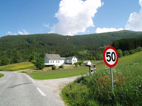 Neighbourhood, Natural landscape, Street view