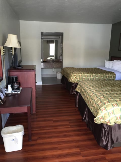 Americas Best Value Inn-Norman Nature lodge in Norman