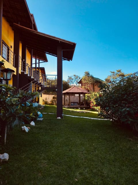 Property building, Garden, View (from property/room), Garden view, Garden view