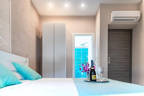 La Smeralda - Boutique Rooms and Breakfast Bed and Breakfast in Golfo Aranci