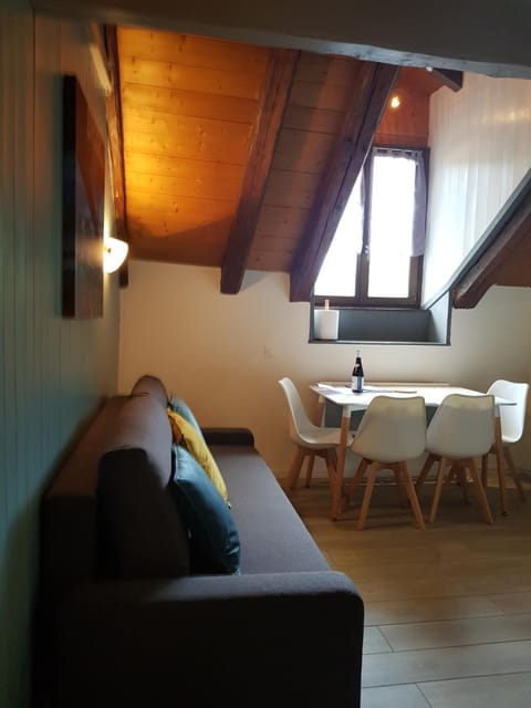 Studio Duplex Place de la Grenette Apartment in Haute-Savoie