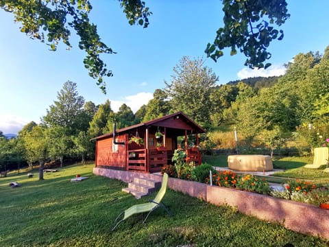 Day, Garden, Garden view, Mountain view