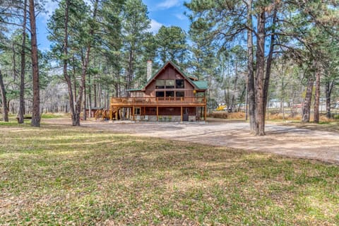 Paradise on the River, 4 Bedrooms, Sleeps 16, View, Deck, Grill, Hot Tub House in Ruidoso