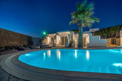 Omnia Mykonos Boutique Hotel & Suites Hotel in Decentralized Administration of the Aegean