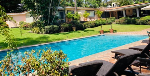 Casa Gabriela para gozar con los tuyos-piscina con calefacción Condo in Cuernavaca