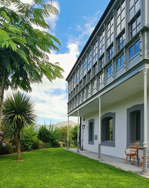 Property building, Garden view