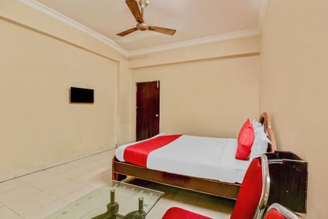 Sahasra Residency 43619 Near Nexus Hyderabad Hotel in Hyderabad