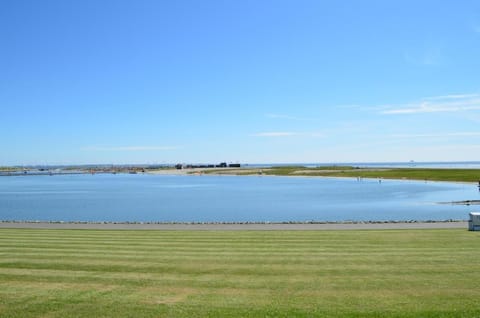 Nearby landmark, Natural landscape, Lake view, Sea view