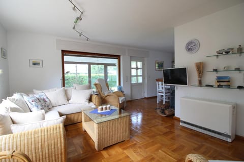 Reethaus Ostseestrand 18 House in Wustrow