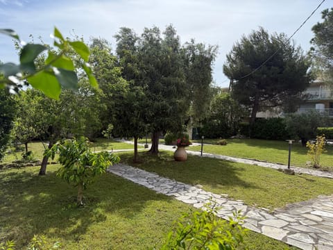 VILLA SOUVENIR House in Antibes