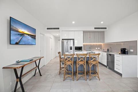 Rockpool 2 Sawtell Beach - Just steps to Restaurants and 2 min Stroll to Beach! Condominio in Middle Arm