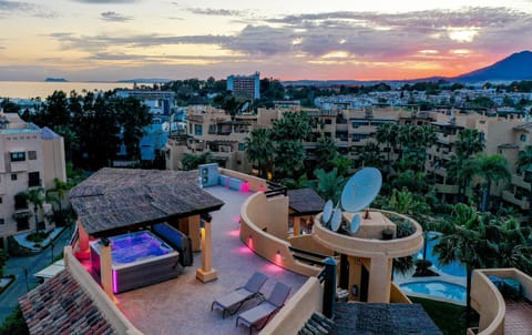 Bird's eye view, Hot Tub, Mountain view, Sea view, Sunset