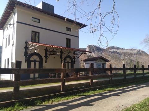 Castro Urdiales - LA VIEJA ESTACIÓN - Cerca de Bilbao Country House in Cantabria