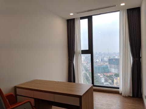 Vinhomes Metropolis Luxury Apartment 4 Br Apartment in Hanoi