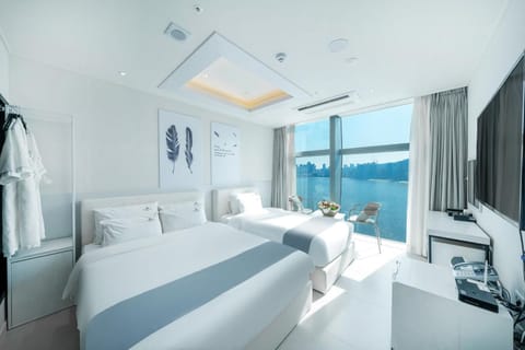 Bedroom, Sea view