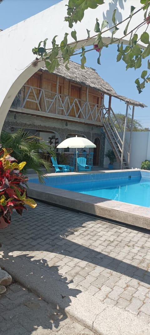 Hostal Villa Brisa Bed and Breakfast in Santa Elena, Ecuador