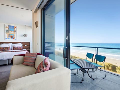 Aqua Mist Penthouse Apartment in Port Fairy