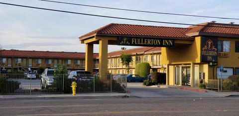 Fullerton Inn Motel in Fullerton