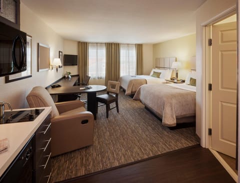 Candlewood Suites Philadelphia - Airport Area, an IHG Hotel Hôtel in Chester