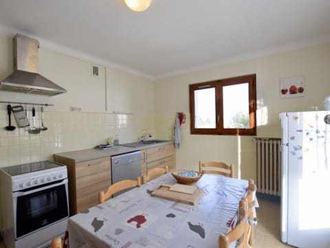 Spacieux appartement pour 6 avec wifi, animaux admis et parking à Évian - FR-1-498-4 Apartment in Évian-les-Bains