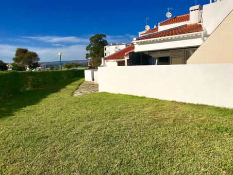 Patio, Facade/entrance, Garden