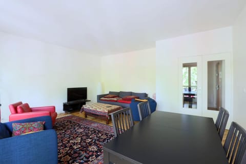 Spacious T3 #JeanJaurès#Tours #Hypercentre#parking Apartment in Tours