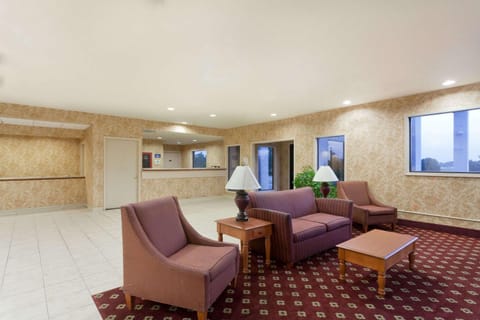 Days Inn & Suites by Wyndham Wynne Hotel in Arkansas