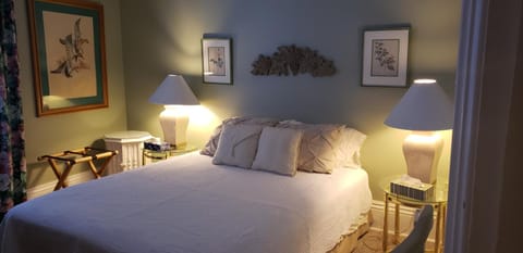 Harrington House Picton Bed and Breakfast in New York