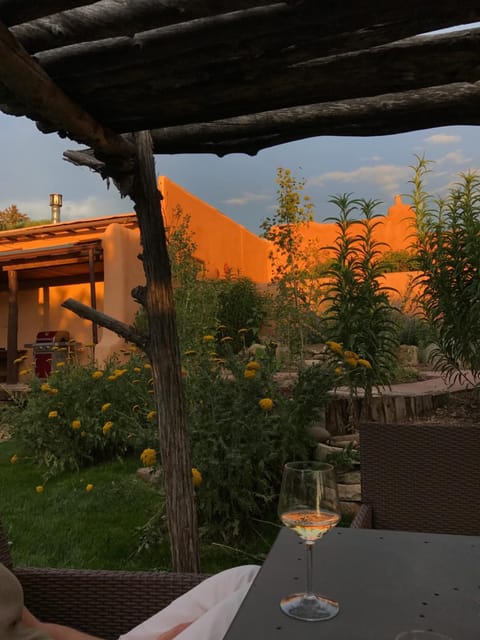 Old Taos Guesthouse B&B Bed and Breakfast in Taos