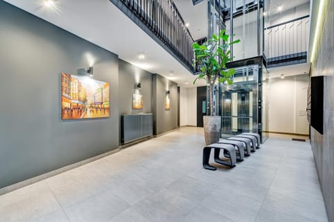 Facade/entrance, Lobby or reception