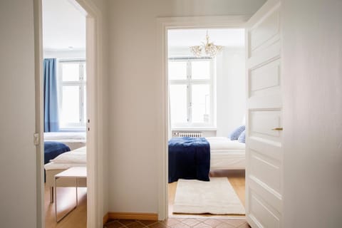 2ndhomes Gorgeous 2BR apartment by the Esplanade Park Condominio in Helsinki