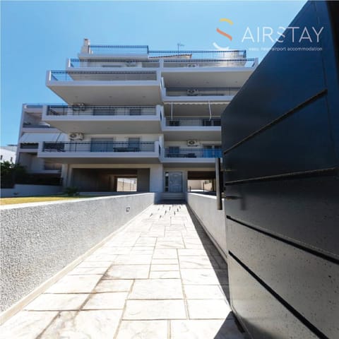 Thresh Apartments Airport by Airstay Condo in Euboea