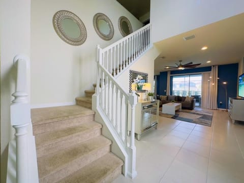 Beautiful Brand New 5 Bed With Pool And Spa 2481 Villa Villa in Kissimmee