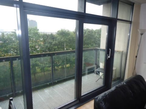 Modern 2-bedroom Apt near SSE Hydro and SEC Apartment in Glasgow