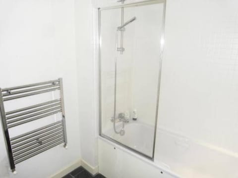 Modern 2-bedroom Apt near SSE Hydro and SEC Apartment in Glasgow