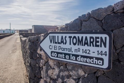 A1 Casas Y Villas juani y juan lanzarote (tomaren) Free WiFi Villa in Isla de Lanzarote