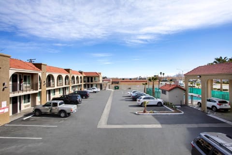 OYO Hotel Palmdale - Antelope Valley Hotel in Palmdale