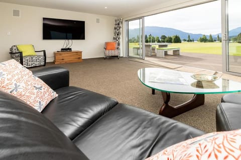 Poppa Pete's - Te Anau Holiday Home Maison in Te Anau