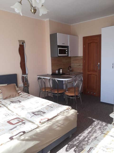 Pokoje Gościnne AnKaDa Vacation rental in Wladyslawowo