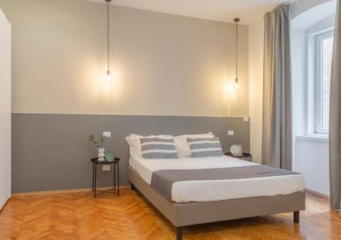 Property building, Bathroom, Living room