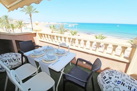 Ático duplex de lujo frente al mar 1ª linea playa Apartment in El Campello